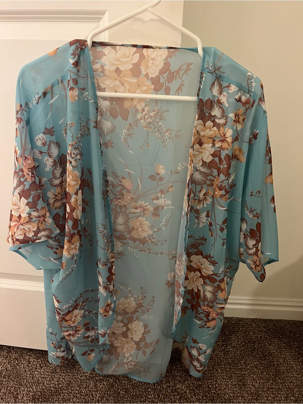 SHEIN Light Blue Floral Sheer Kimono Robe